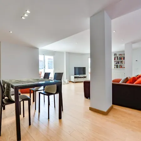 Atico Plaza Mayor View Apartment *